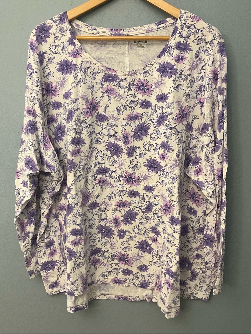 Duluth Trading Co Floral Long-Sleeve Tee